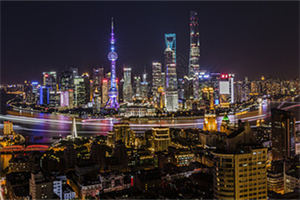 沉醉于经济实惠的夜宵探索